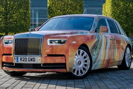 Rolls-Royce Phantom VIII phiên bản đặc biệt giá 1 triệu đô