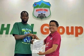 Cầu thủ kiện HAGL lên FIFA bị HAGL kiện ngược lại tội vu khống