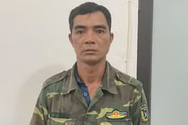 Gã đàn ông phá hàng loạt cây đào của hàng xóm vì đẹp hơn đào nhà mình 