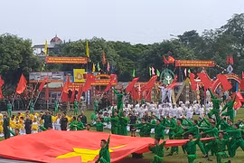 Đại diện Liên hiệp các Hội KH&KT VN dự lễ kỷ niệm 70 năm Ngày truyền thống Sư đoàn 308 