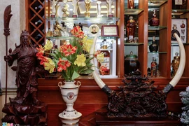 "Đột nhập" biệt thự xa hoa, rộng mênh mông của diễn viên Lý Hùng