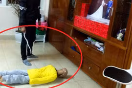 Bố mẹ ly hôn, con ở với bố cùng dì ghẻ và sự thật kinh hoàng