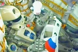 Nga đưa robot giống người lên vũ trụ