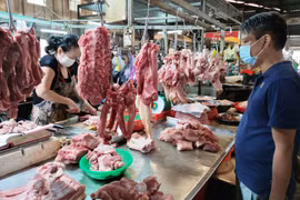 Phó thủ tướng yêu cầu thực hiện ngay biện pháp bình ổn giá thịt lợn