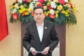 Xem xét công tác nhân sự trình kỳ họp bất thường lần thứ 9