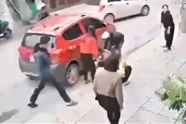 Trách nhiệm vụ bé trai 16 tháng tuổi bị ô tô tông tử vong