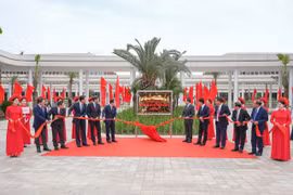 Hải Phòng gắn biển Trung tâm Chính trị - Hành chính thành phố