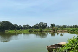 Chèo thuyền trên ao cá, một học sinh ở Hải Dương đuối nước tử vong