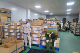 573 loại sữa bột giả bán ra thị trường: Lộ lỗ hổng quản lý?