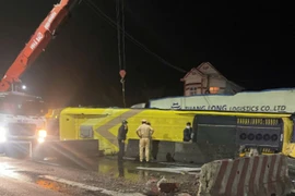 Ba người tử vong trong vụ xe khách bị lật ở Phú Yên