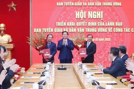 Ban Tuyên giáo và Dân vận T.Ư có 28 cán bộ xin nghỉ hưu sớm