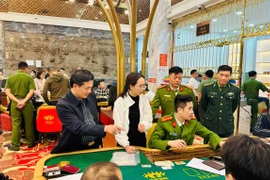 Cận cảnh triệt xóa sòng bạc người Trung Quốc cầm đầu, thu 720 tỷ