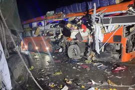 Tài xế xe khách gây tai nạn khiến 6 người chết bị xử lý sao?