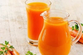 Cách làm nước ép cà rốt để có vòng eo thon gọn, làn da căng mịn