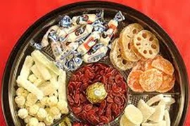 Món ăn ngon tuyệt dễ nhiễm hóa chất ngày Tết 