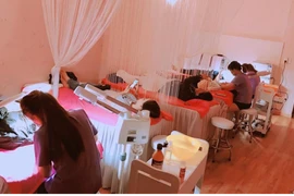 Bài 2: “Spa hóa”… náo loạn thị trường làm đẹp