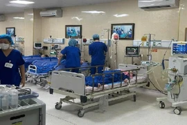 Trắng đêm cứu sản phụ sốc mất máu, tắc ối,... sau sinh