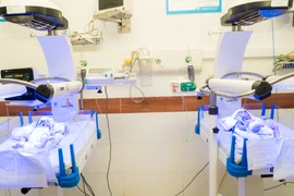  Mổ đúng thời điểm, giữ song thai an toàn trước nguy cơ vỡ tử cung