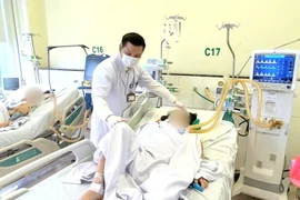 Mổ não khẩn cấp do xuất huyết não vì thường xuyên quên uống thuốc huyết áp