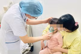 Bác sĩ mách cách phòng tránh mắc cúm A cho trẻ