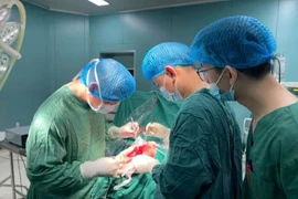 Mổ não khẩn cấp cứu sống bệnh nhân nguy kịch, cận kề cửa tử