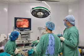 Trẻ hơn 5 tuổi phải cắt túi mật vì sỏi