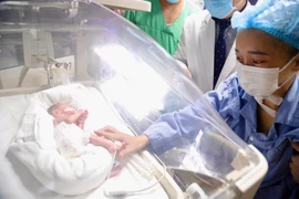 2 bệnh viện hợp sức cứu mẹ con sản phụ ung thư trực tràng 