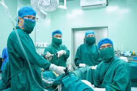 Giải phóng tình trạng són tiểu hơn 10 năm cho người phụ nữ sa sinh dục