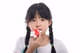 Chảy máu mũi tưởng đơn giản nhưng chớ chủ quan bệnh nguy kịch