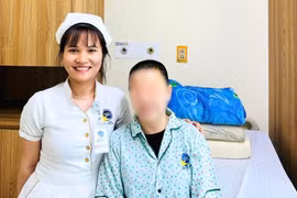 Sau tắm hôn mê do vỡ túi phình mạch máu não