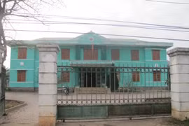 Bé trai 2 tuổi tử vong, người nhà tố trạm y tế tắc trách