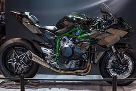 Soi chi tiết siêu môtô Kawasaki Ninja H2R giá 50.000 USD