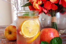 10 công thức nước detox vừa ngon vừa đẹp