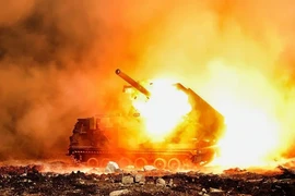 Kịch chiến Kursk: Nga ồ ạt tấn công, Ukraine đối mặt bị tiêu diệt