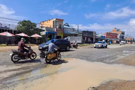 Bà Rịa – Vũng Tàu: 3km đường thi công dang dở, dân bị ảnh hưởng đủ đường