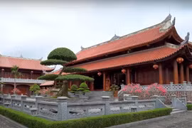 Biệt phủ 4.000m2 đẹp vượt thời gian của đại gia buôn gỗ