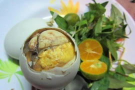 Trứng vịt lộn rất tốt nhưng lại 'đại kỵ' với 5 nhóm người sau 