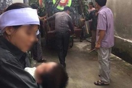 Thảm sát gia đình ở Đan Phượng: Bé gái 48 ngày tuổi đang khát sữa mẹ