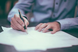 Lời bố dặn con gái mới lớn, càng đọc càng thấy thấm 