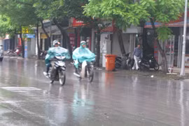 Chấm dứt nắng nóng, miền Bắc bước vào đợt mưa lớn diện rộng
