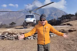 “Vung tiền không tiếc tay” Khoa Pug giàu có cỡ nào?