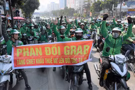 Grab thừa nhận ứng xử chưa phù hợp sau khi áp dụng Nghị định 126