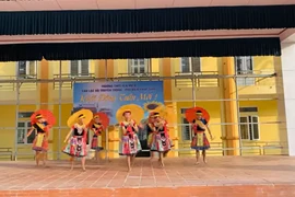 Nam sinh Ninh Bình giả "cô Mị" gây sốt cộng đồng mạng