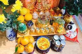 Cúng thần Tài ngày mùng 1 Tết nhớ đặt lên bàn thờ thứ này để thần tài “ưng lòng”