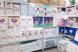 Tã, bỉm “gắn mác” Hàn – Nhật: Thật hay chiêu trò lừa người dùng?