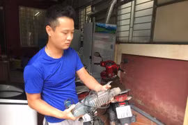 Tranh cãi người đục tường cứu bé sơ sinh: Hàng xóm nói "không", công an nói "có"