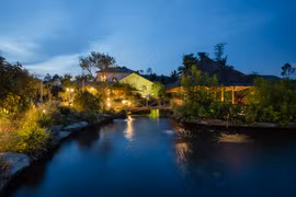 Biệt thự đậm kiến trúc Pháp rộng “thẳng cánh cò bay” ở Đà Nẵng