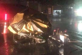 Truy tìm tài xế ôtô bỏ trốn sau tai nạn chết người