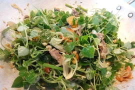 Có loại rau đắt hơn thịt, châu Âu, người Việt chỉ coi là cỏ dại