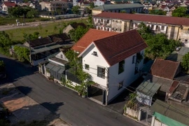 Báo Mỹ nức nở khen nhà ngói đỏ đẹp mê mẩn ở Hà Tĩnh